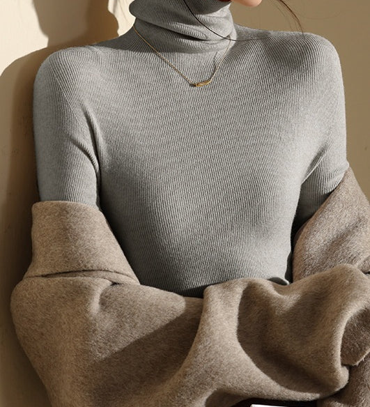 High Neck Slim Fit Knit Top – Seamless Warm Layer