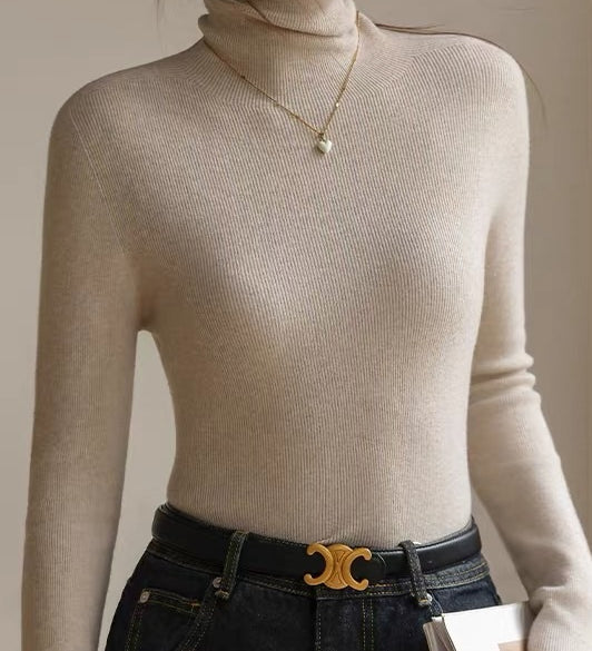 High Neck Slim Fit Knit Top – Seamless Warm Layer