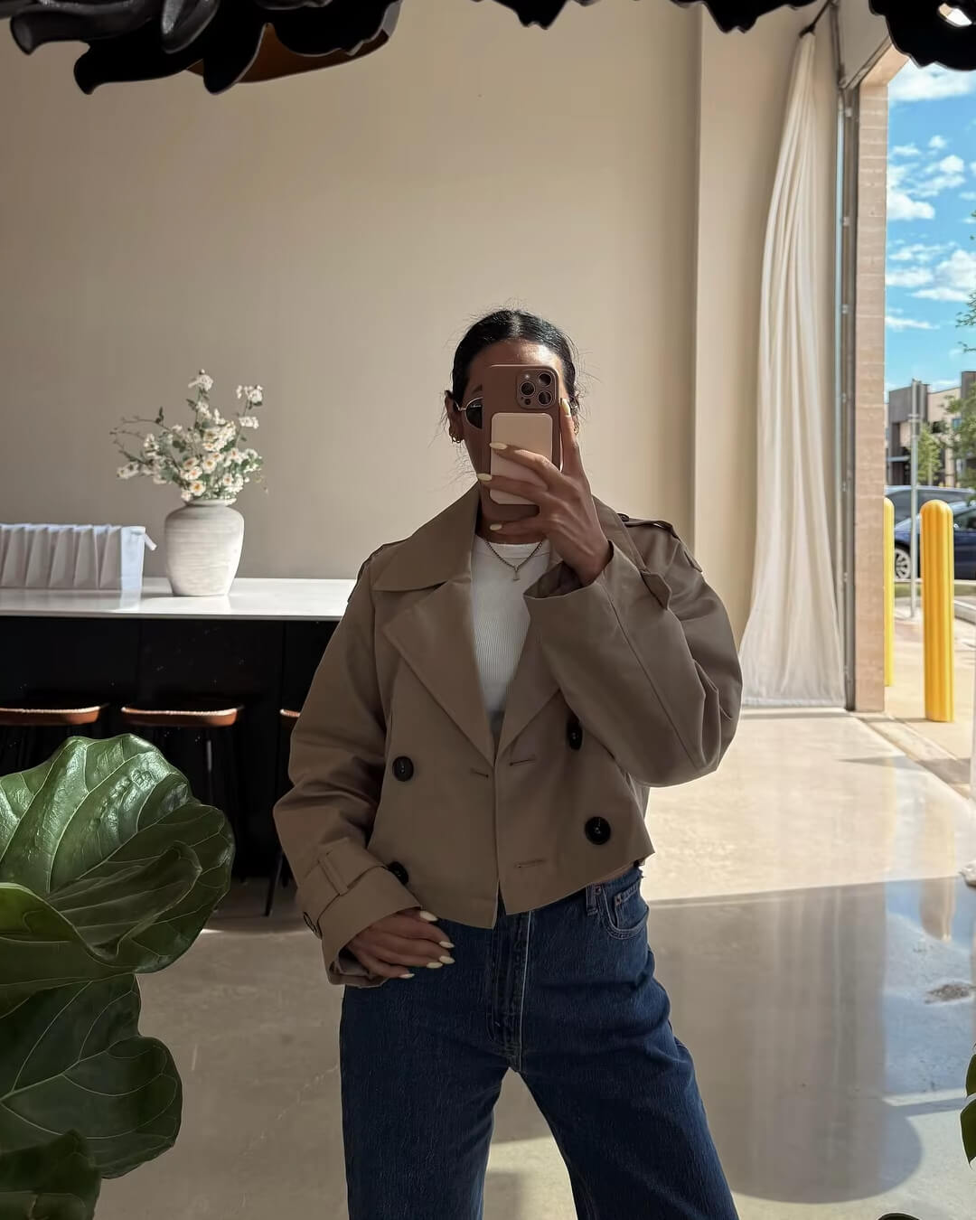 Cropped Double-Breasted Trench Coat with Contrast Buttons