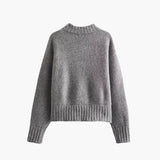 Vintage-Inspired Zip Knit Cardigan for All Seasons